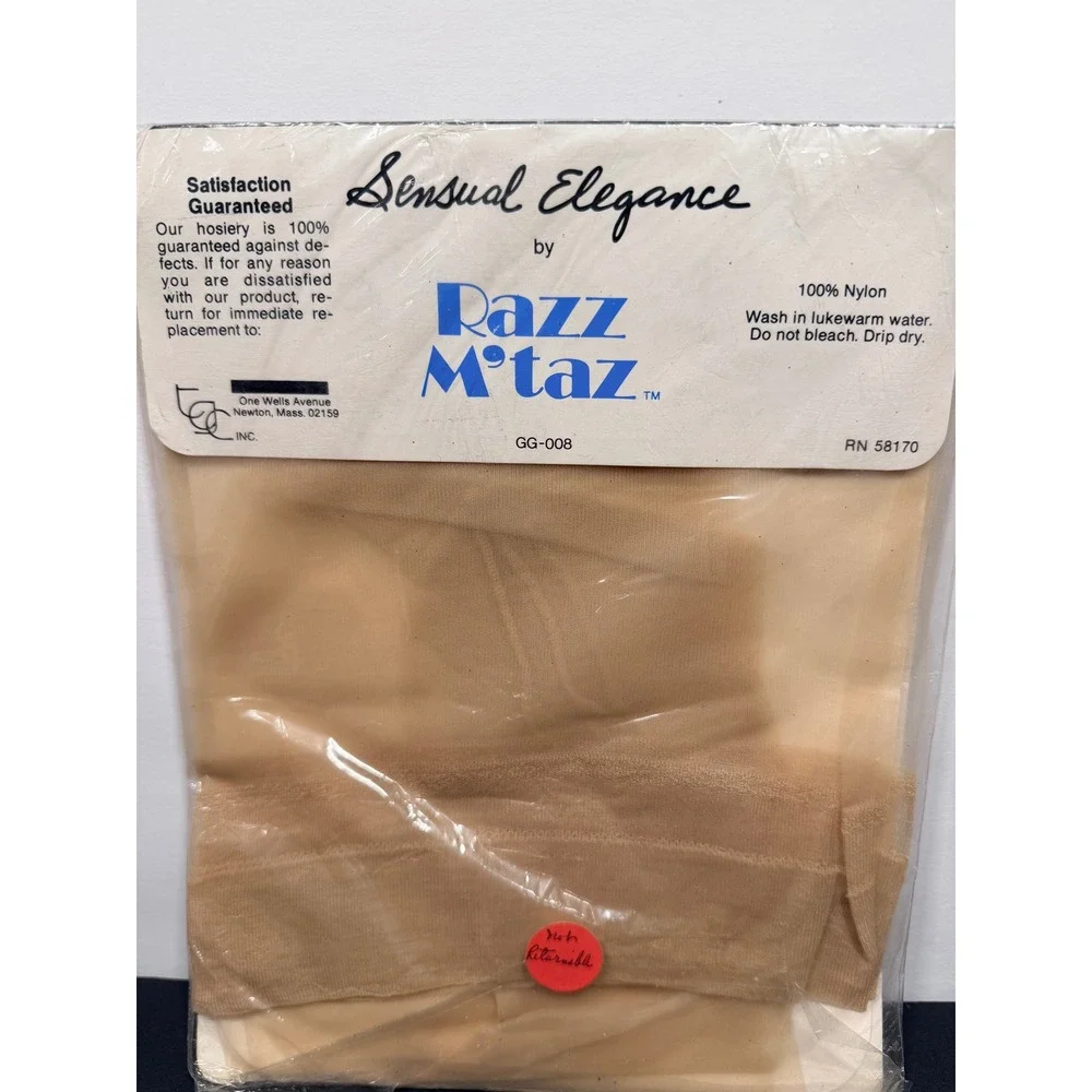 Vintage Razz M'Taz Sensual Elegance Stockings Bone Seamless XT-Fits 11.5-12 1982